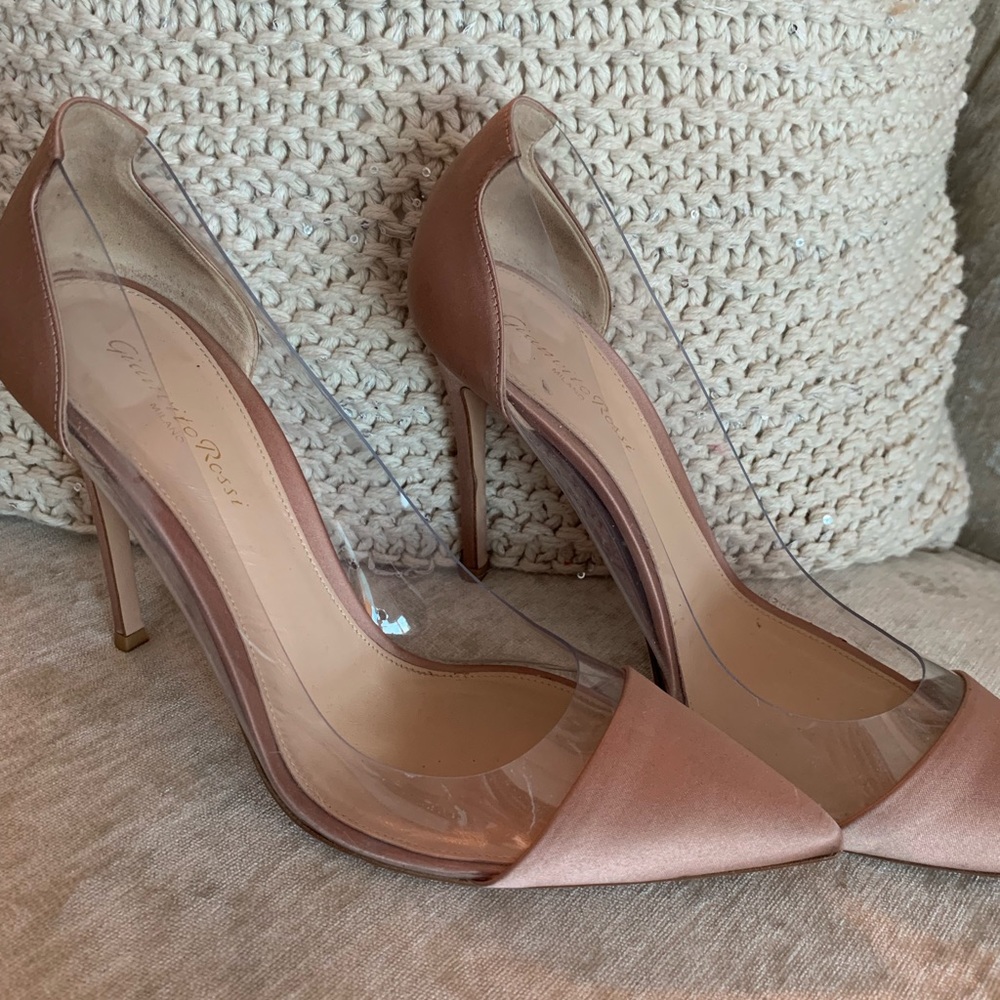 Gianvito Rossi Plexi heels